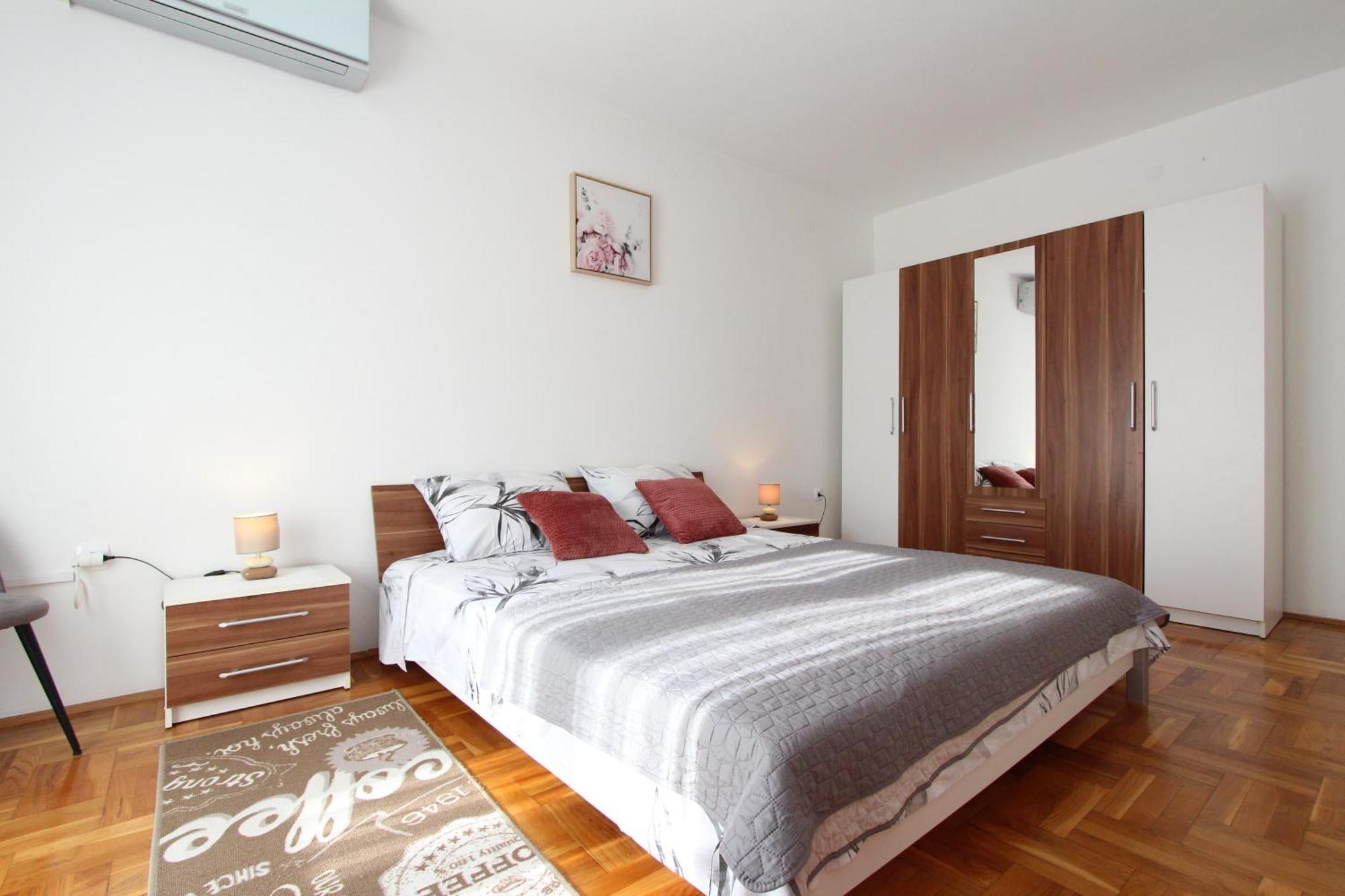 Apartments Eni 罗维尼 外观 照片